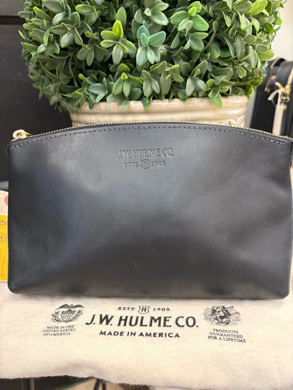 J W HULME American Heritage Large Black Leather Travel Pouch NWT